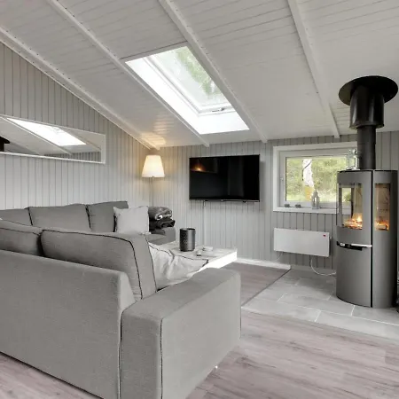 Cajsa - 1-5km From The Sea In Western Jutland By Interhome * Molby